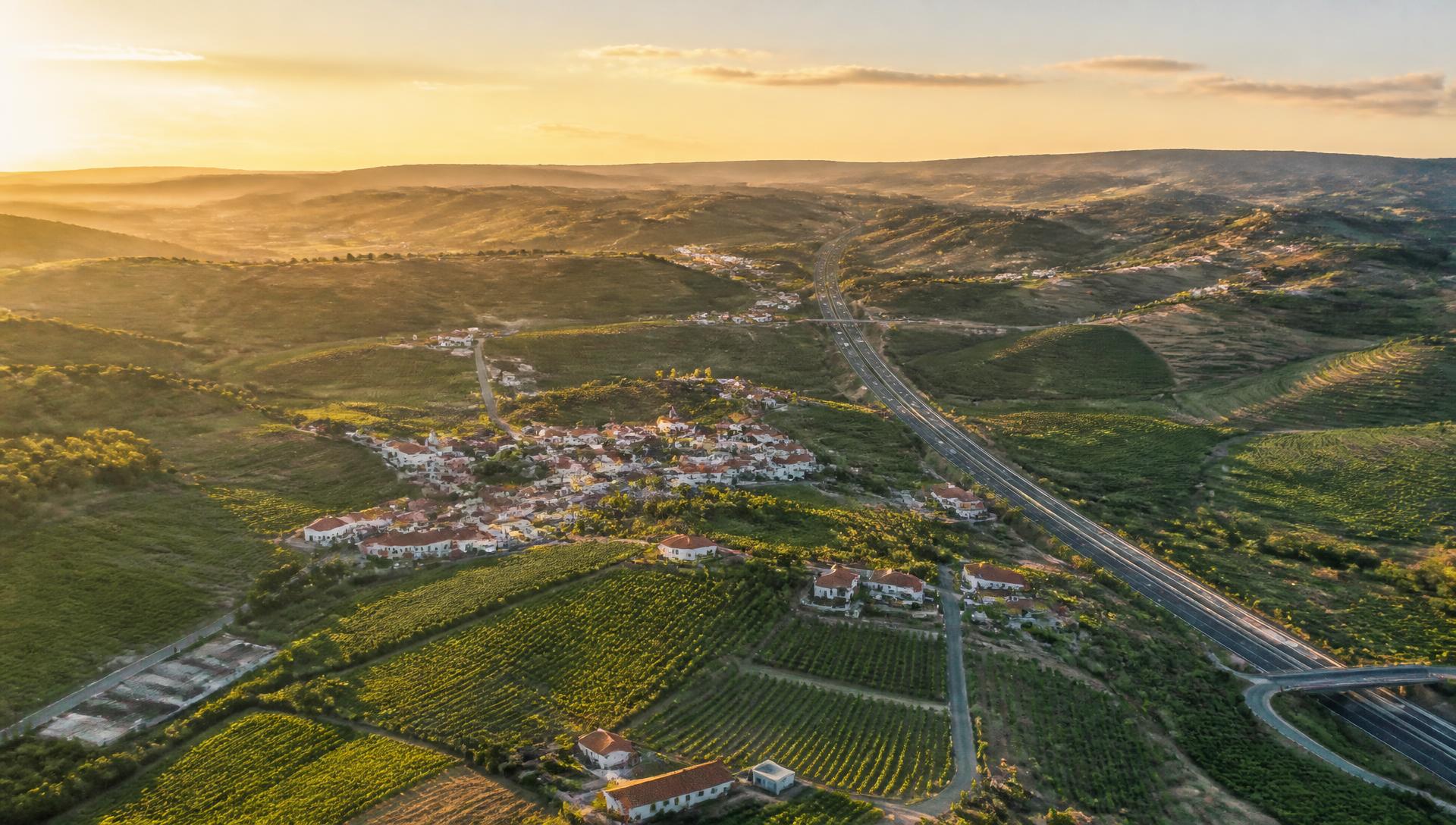 Vista aérea da zona rural de Cadriceira, Turcifal, Torres Vedras